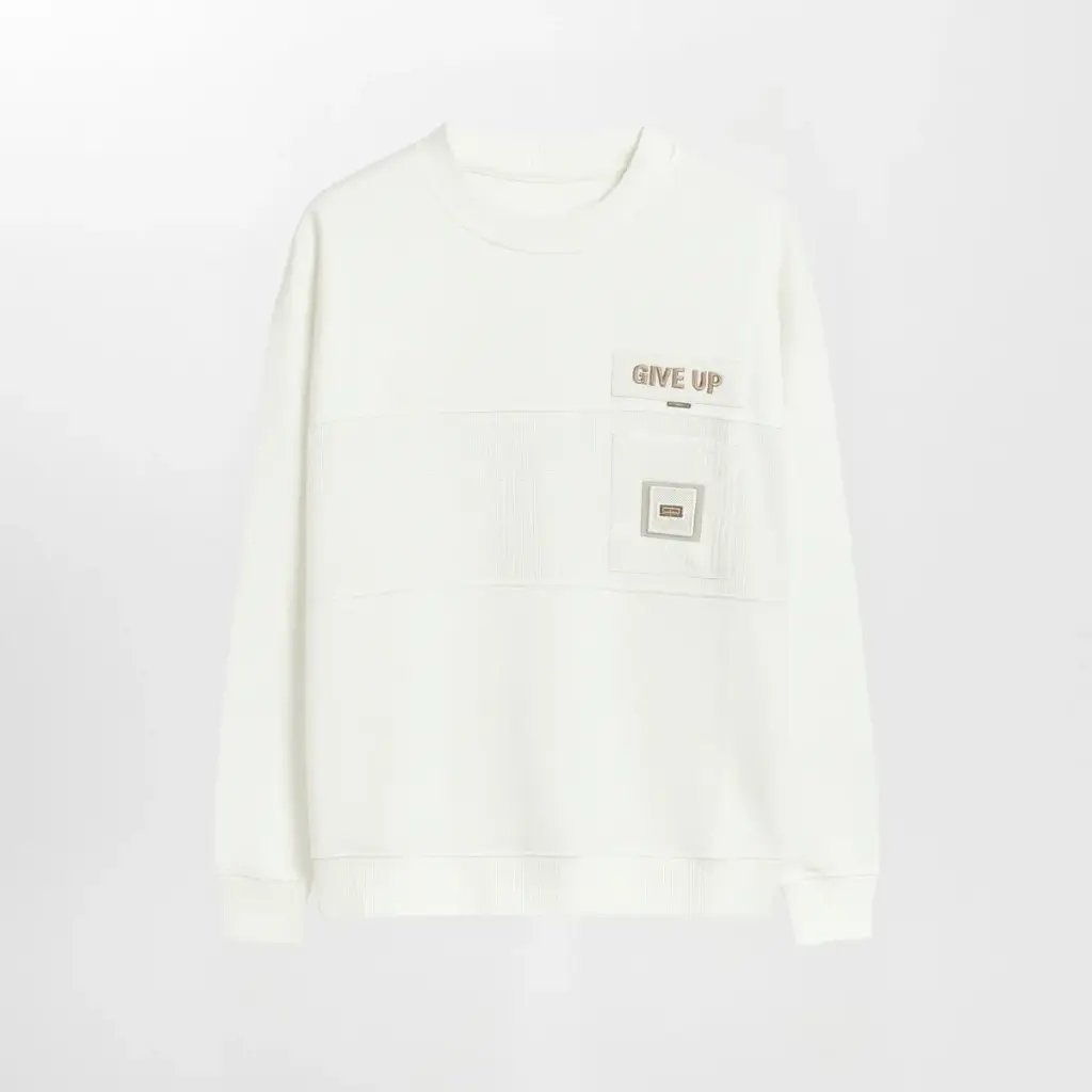 Essential Pocket Crew-Neck (White, M)